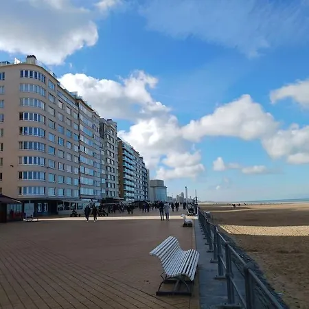 Apartamento Deer Vlakbij Zee Ostende