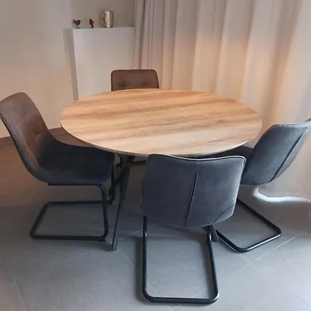 Deer Vlakbij Zee Lejlighed